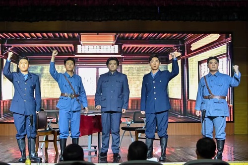 共产党人有无穷力量——观湖南师大歌剧《八一起义》